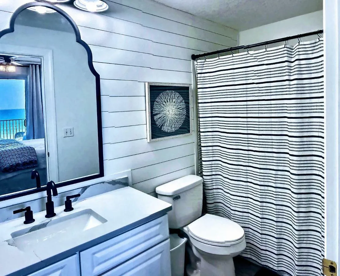 Barefoot Bliss - Beachfront Condo - Sleeps 12 Panama City Beach 0*,  United States