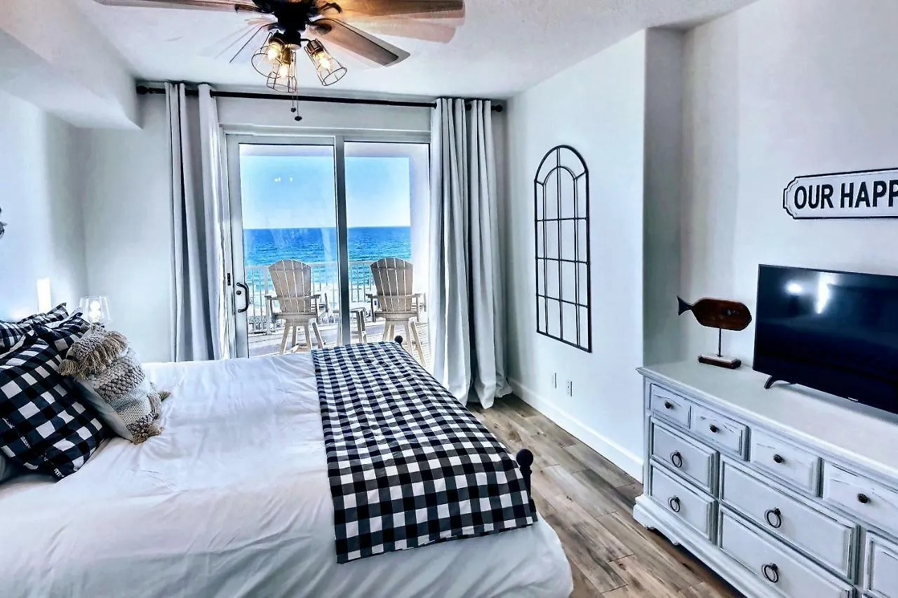Barefoot Bliss - Beachfront Condo - Sleeps 12 Panama City Beach Apartment