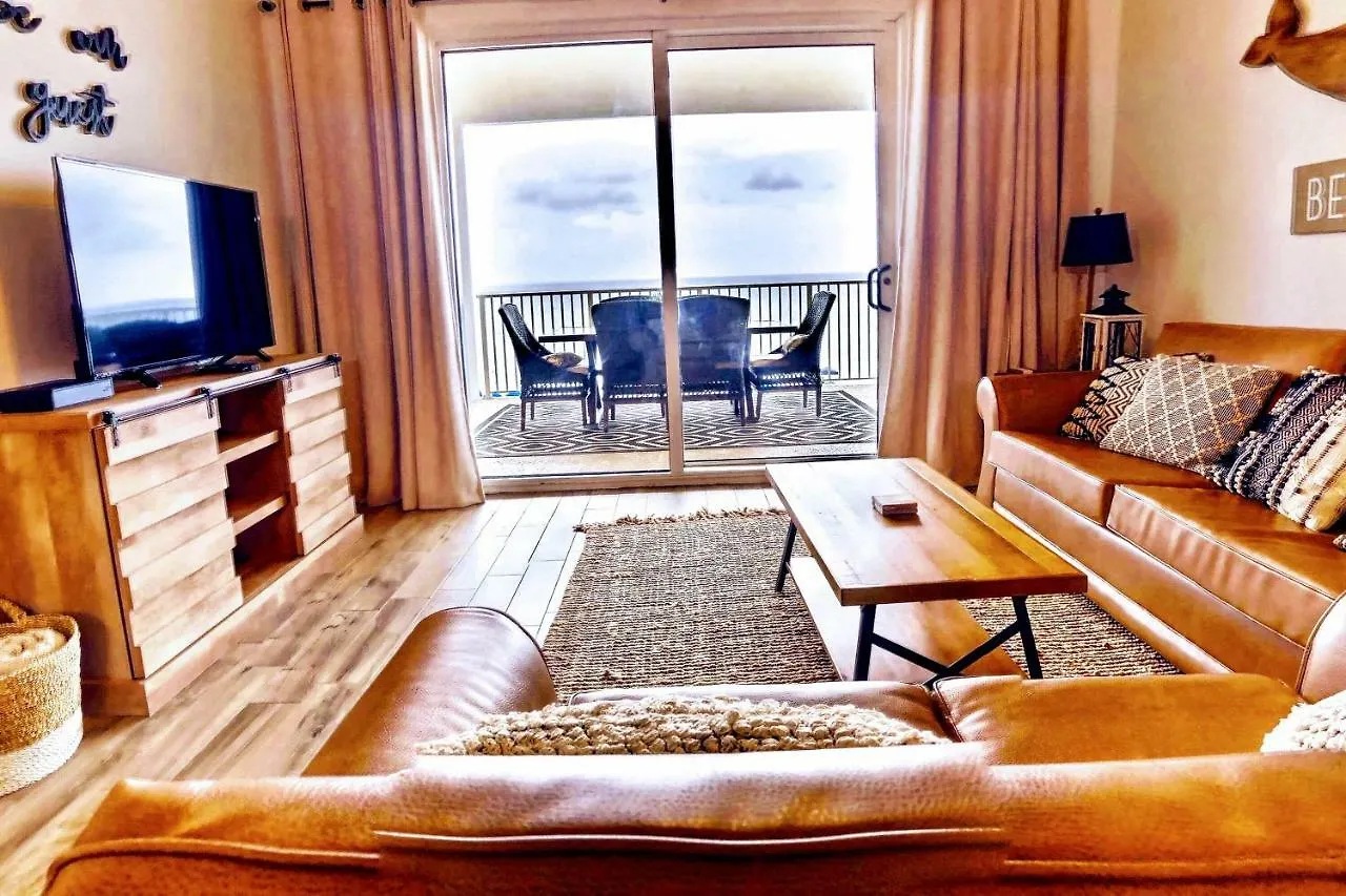 Apartment Barefoot Bliss - Beachfront Condo - Sleeps 12 Panama City Beach United States