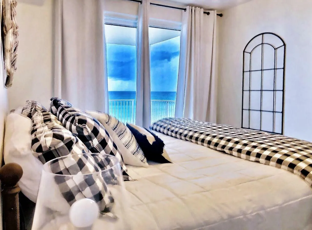 Apartment Barefoot Bliss - Beachfront Condo - Sleeps 12 Panama City Beach United States