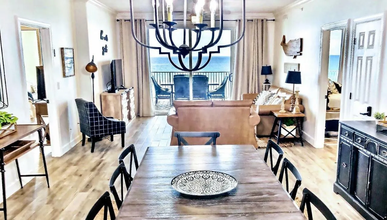Barefoot Bliss - Beachfront Condo - Sleeps 12 Panama City Beach Apartment